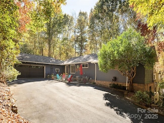 1320 Campbell Dr, Pisgah Forest, NC 28768