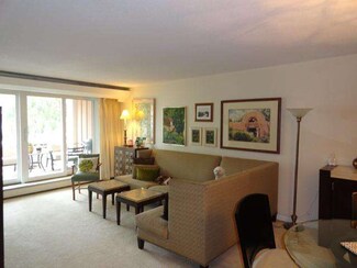 3010 W Central Ave Unit 206, Toledo, OH 43606