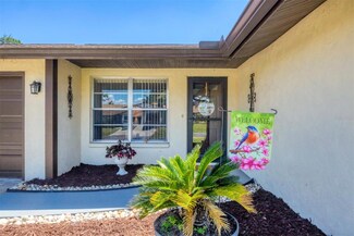 217 High Point Dr Unit 217A, Englewood, FL 34223