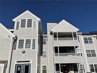 15 Forest Glen Cir Unit 11, Middletown, CT 06457