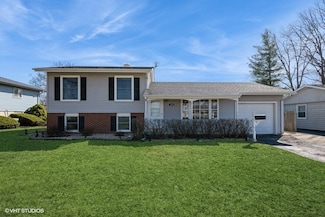 3208 Wren Ln, Rolling Meadows, IL 60008