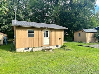 3561 J C Ave, Marietta, NY 13110