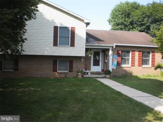 130 Montgomery Ave, Reading, PA 19606