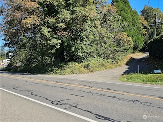 22550 Washington 3, Belfair, WA 98528