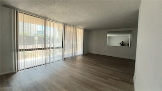 205 E Harmon Ave Unit 215, Las Vegas, NV 89169