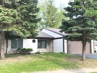 2091 Oriole Ln, Glendale Heights, IL 60139