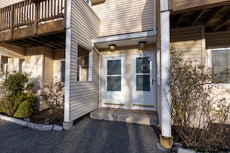 8 Rose Ln Unit 18-9, Danbury, CT 06811