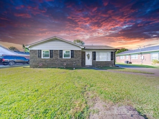 1108 Pearson Dr, Rock Hill, SC 29730
