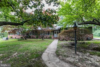 992 Bear Tavern Rd, Ewing, NJ 08628
