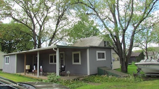 510 Park St, Benton, PA 17814