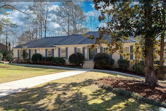 3438 River Bend Rd, Mountain Brook, AL 35243