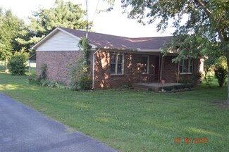 1390 Sharp Springs Rd, Decherd, TN 37324