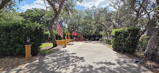376 Bear Trail, River Ranch, FL 33867