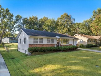 7905 E 90th St, Kansas City, MO 64138