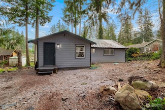 6263 Chestnut Dr, Maple Falls, WA 98266