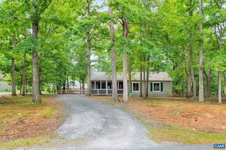 12 Mulligan Dr, Palmyra, VA 22963
