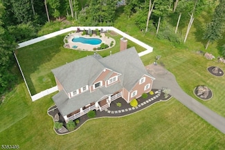 24 Eagles Nest Rd, Green Twp., NJ 07860