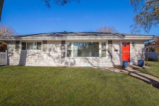 101 N Pine St, Mount Prospect, IL 60056