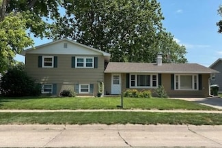 3615 I Ave, Kearney, NE 68847