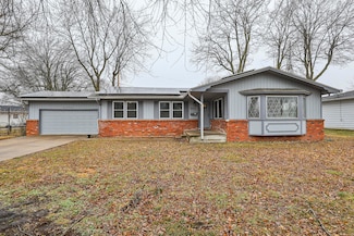 907 N Norwood Dr, Springfield, MO 65802