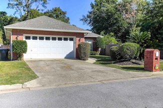 4516 Piper Glen Dr, Pensacola, FL 32514