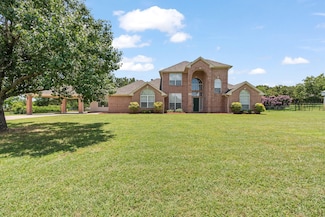 360 Markedstone Rd, Burleson, TX 76028