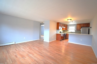 4 Grandview Dr Unit 51C, Farmington, CT 06032