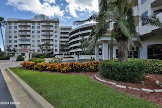 3 Oceans Blvd W Unit 5C4, Daytona Beach Shores, FL 32118