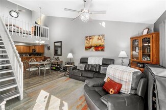 8913 Somerset Blvd, Fort Myers, FL 33919