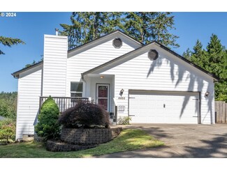 6955 Glacier Dr, Springfield, OR 97478