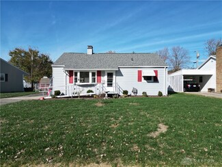 508 S Stadium Dr, Xenia, OH 45385