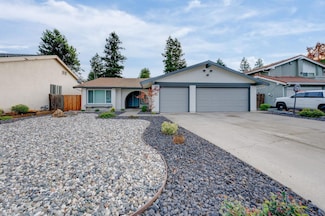 8508 Deodar Crest Ct, Elk Grove, CA 95624