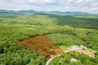 27 Willowgrass Ln, Gilmanton Iw, NH 03837