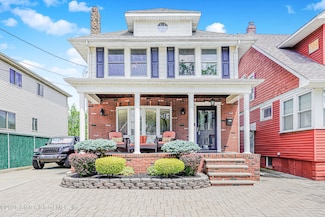 5 Highmount Rd, Staten Island, NY 10308
