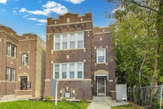 1337 S Austin Blvd, Cicero, IL 60804