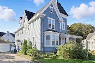 57 School St, Westerly, RI 02891