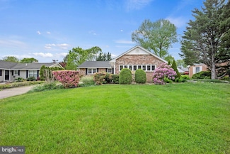 705 Halstead Rd, Wilmington, DE 19803