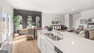 4807 Guava Trace, Acworth, GA 30101