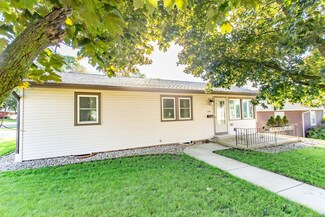 2304 11th Ave, Monroe, WI 53566