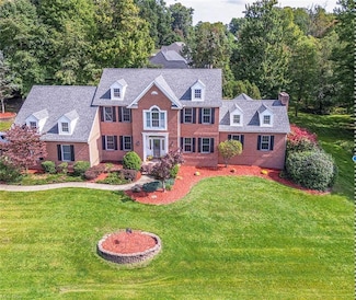 783 Kensington Way, Copley, OH 44321