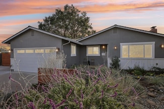 116 Calado Ave, Campbell, CA 95008