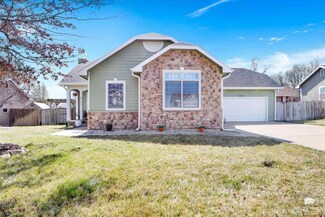1311 Meadow Ln, Abilene, KS 67410