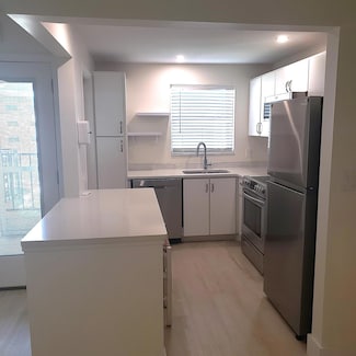 810 SE 7th St Unit 306, Deerfield Beach, FL 33441