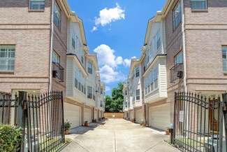 1887 Ewing St, Houston, TX 77004