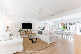 515 N Lakeside Dr, Lake Worth, FL 33460