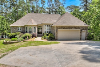209 Apple Ln, Mc Cormick, SC 29835
