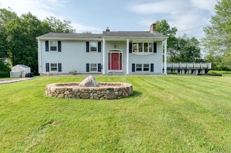 28 Clementel Dr, Durham, CT 06422