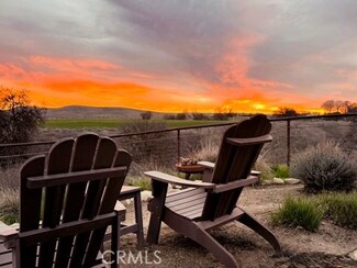 480 Whitley Gardens Dr, Paso Robles, CA 93446