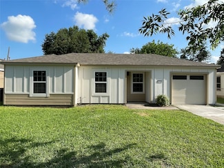 8766 Flossie Mae St, Houston, TX 77029