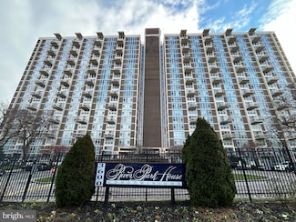 3600 Conshohocken Ave Unit 2202, Philadelphia, PA 19131